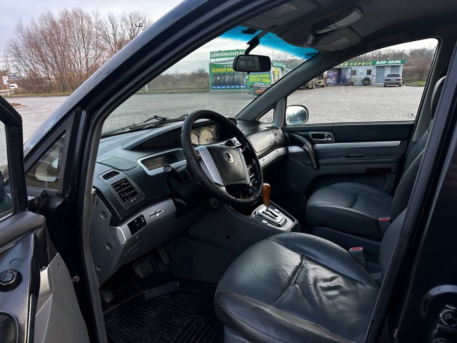 Продам SsangYong Rodius