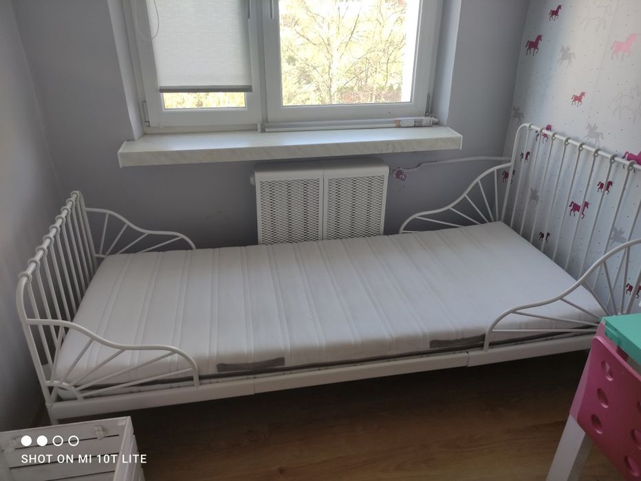 Sprzedam łóżko Ikea