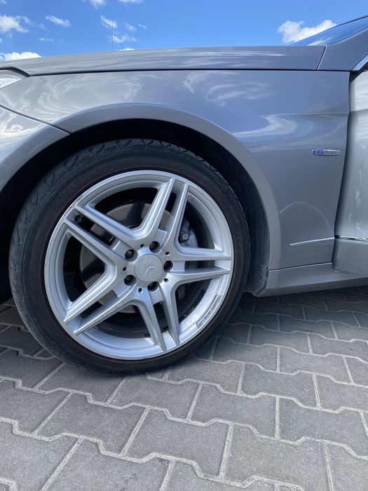 Мерседес А207 кабриолет 3.5 бензин-газ