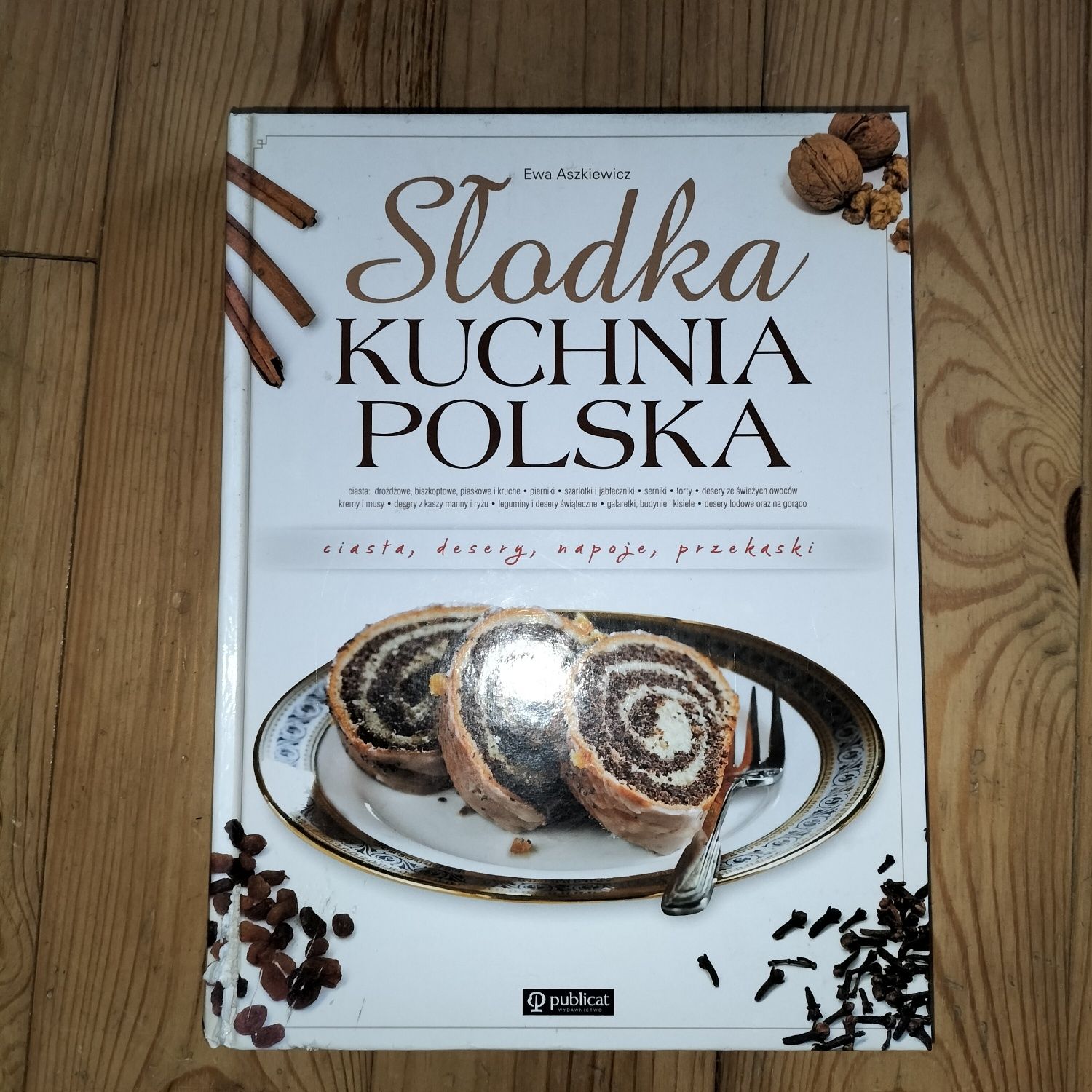 Książka kucharska Słodka kuchnia polska