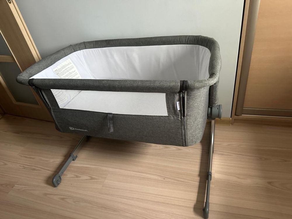 Kinderkraft Łóżeczko dostawne NESTE UP, Łóżko turystyczne dziecięce.