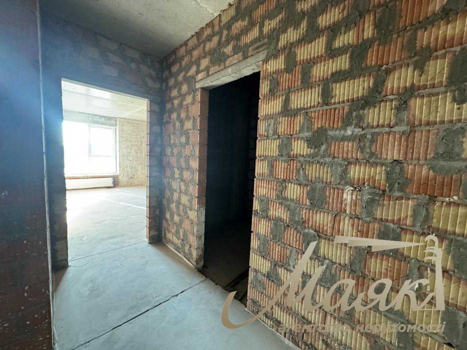 Продажа 2-к квартиры 72м2, ЖК Владимирский, Антоновича, Центр.