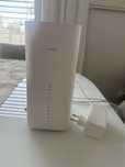 HUAWEI Router 1600Mbps 4G LTE USB