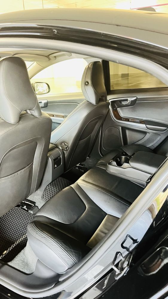 Продам Volvo s60 2.5 awd 2013