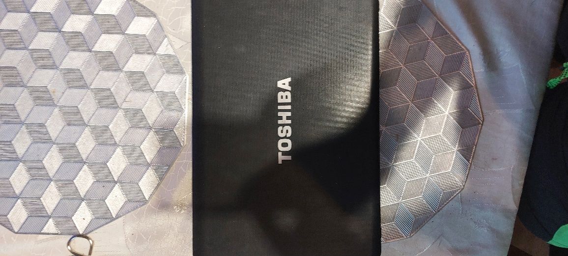 Sprzedam bądź zamienię laptopa