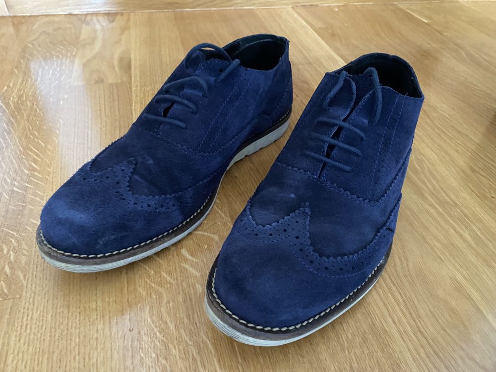 Sapatos camurça azuis homem 42 (novos)