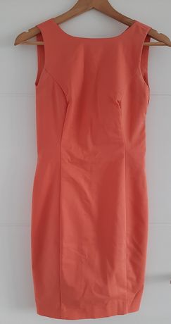 Sukienka w kolorze łososiowym r. S Mohito