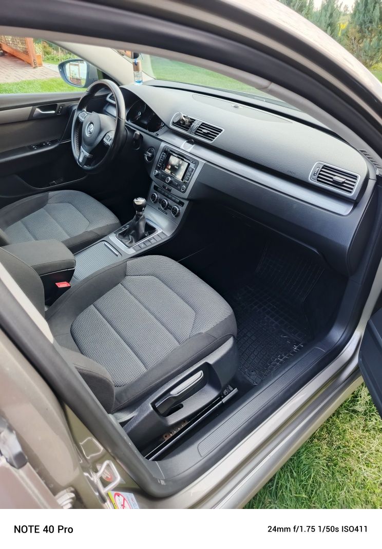 Zadbany i ekonomicznyVw Passat  1.6 diesel
