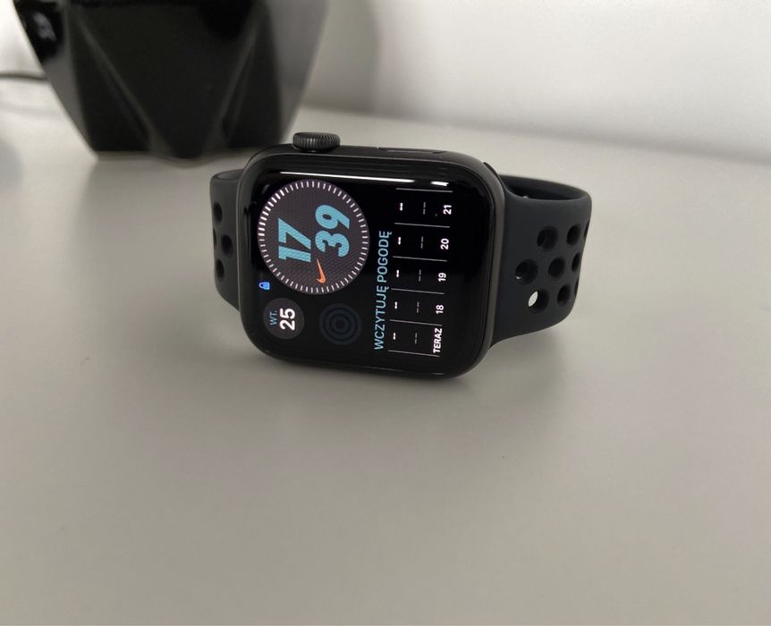 Apple Watch SE Nike (44mm,GPS)