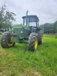 Sprzedam ciągnik rolniczy John Deere 2850