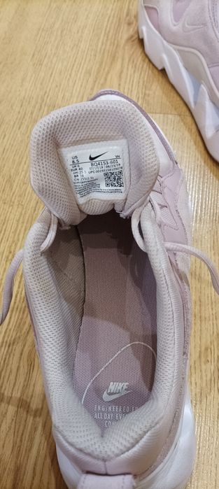 Оригінальні кросівки NIKE Ryz 365.