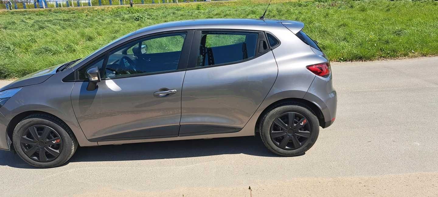 Renault Clio 1,2 benzyna  16V  clim navi prze. 87 tys serwis