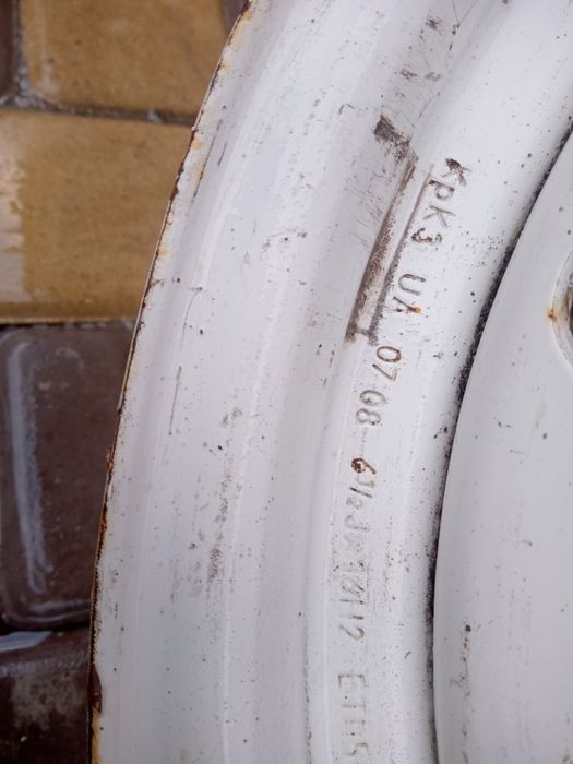 Продам диски ваз газ та нива