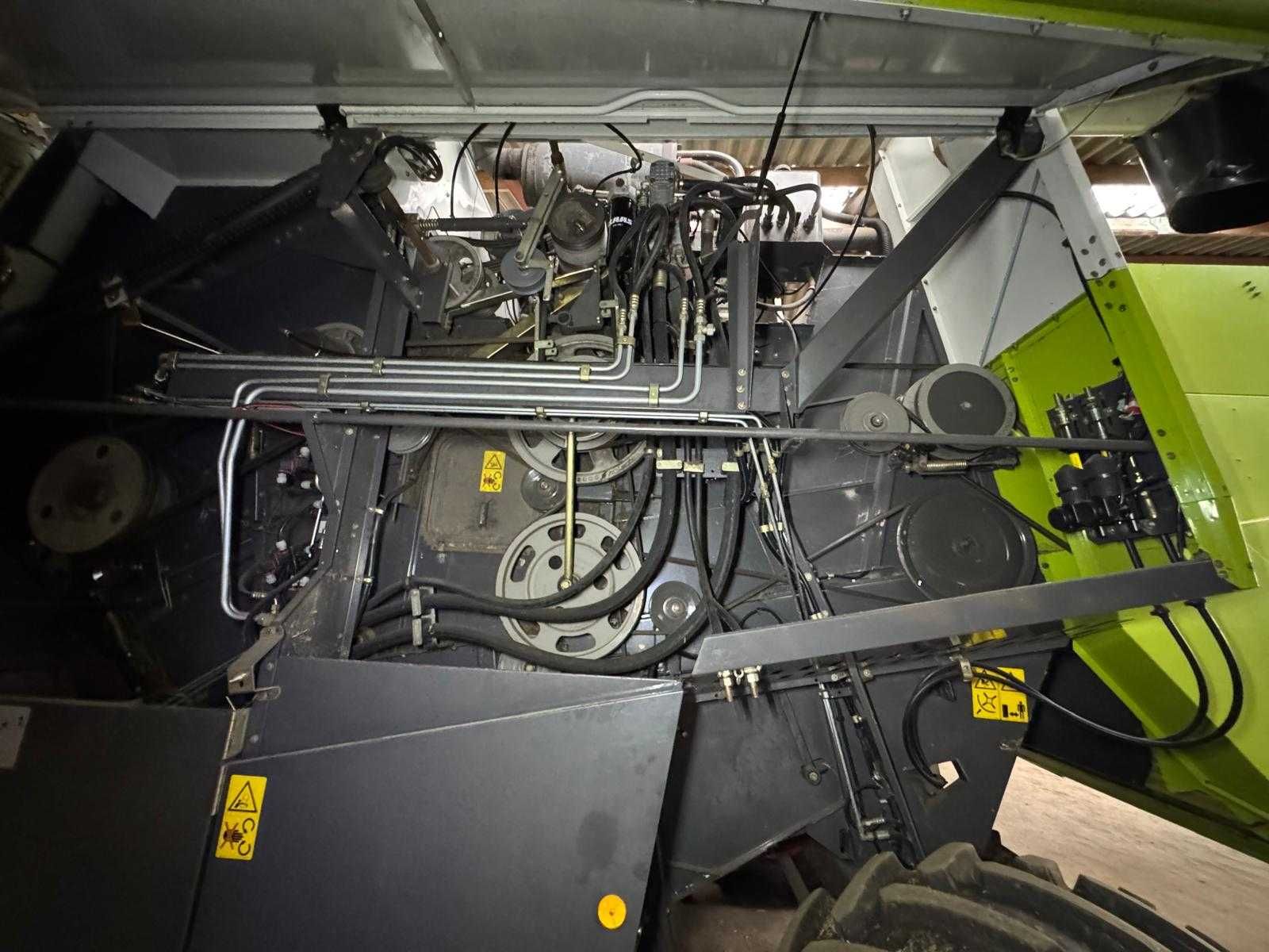 Комбайн зернозбиральний claas lexion 405