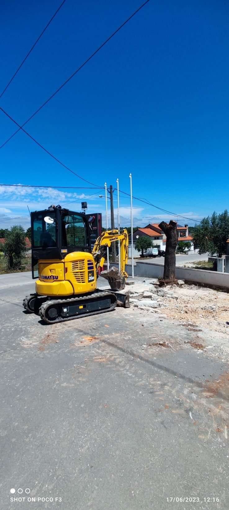 Komatsu MR26 Semi nova