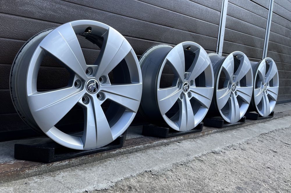 4x felgi aluminiowe 5x112 r17 et41 6,5J Alufelgi Oryginalne Skoda 17”
