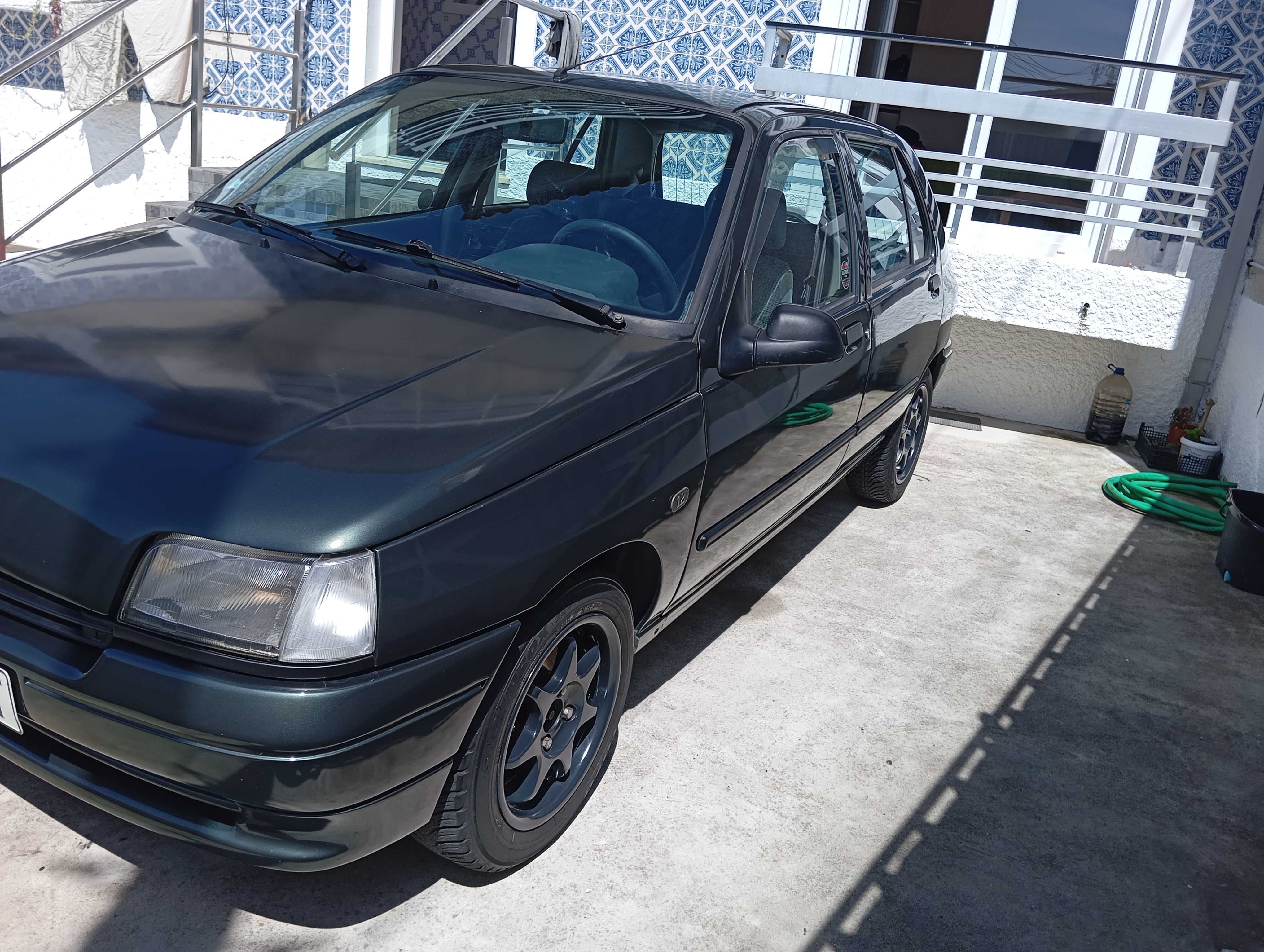 Vendo Clio RT GPL