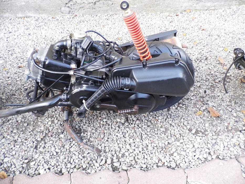 SILNIK KYMCO AGILITY 50 4T koło 10 sprawny gwar wys 3447 km