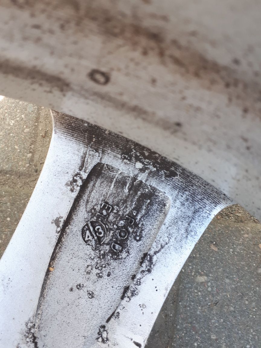 Alufelgi 17 cali 5x112 z czujnikami