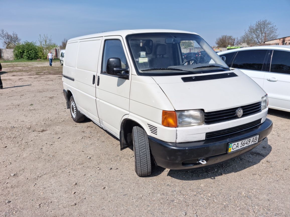 Volkswagen t4 1.9tdi 2000 року