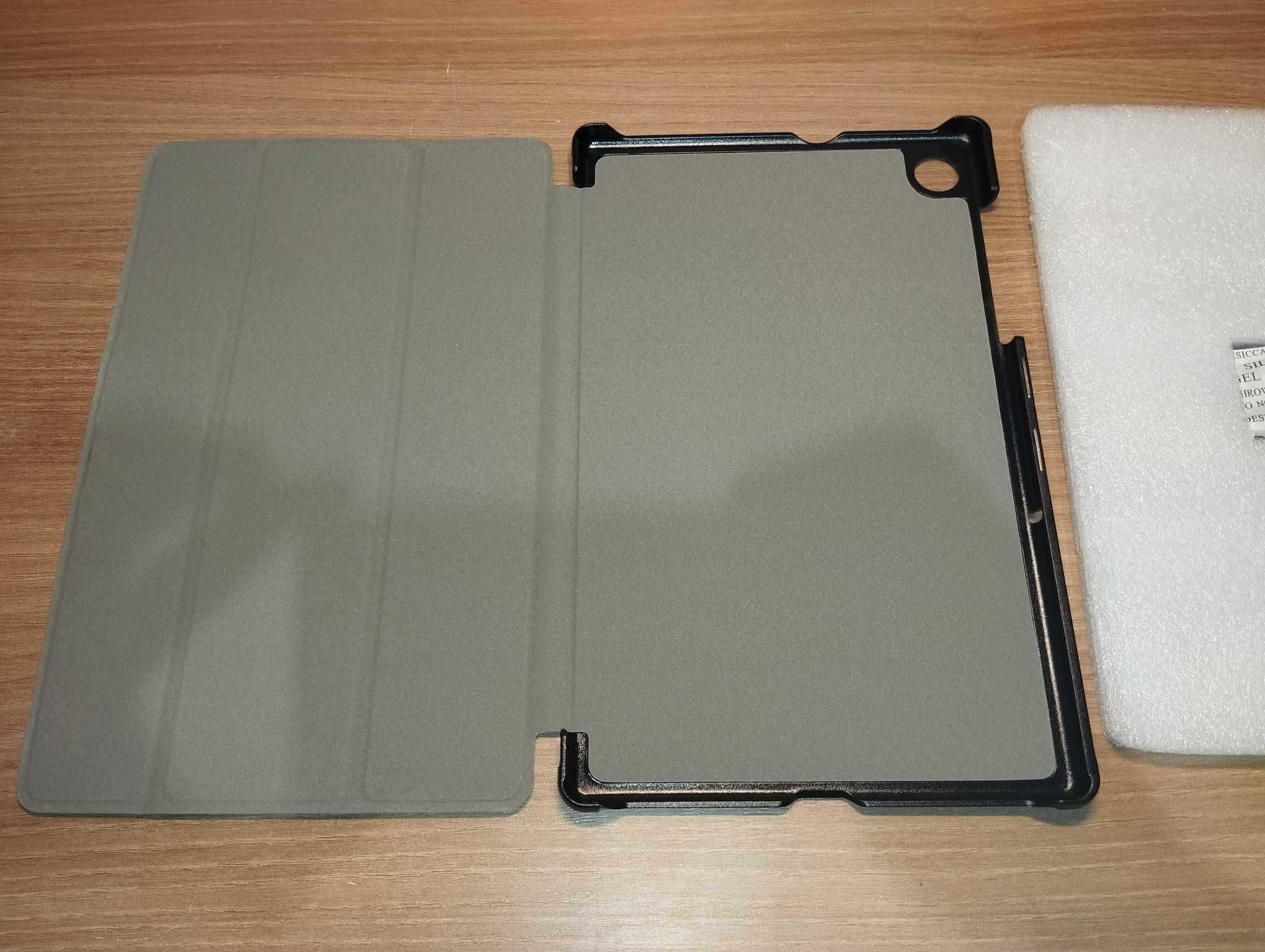 Etui na Tablet - Zielono-Czarne - 24 x 15 cm