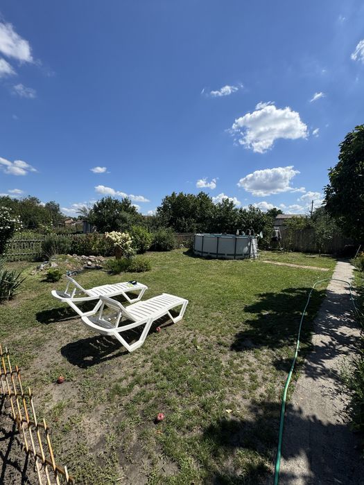 Продам дачу на пзто для отдыха и проживания с басейном