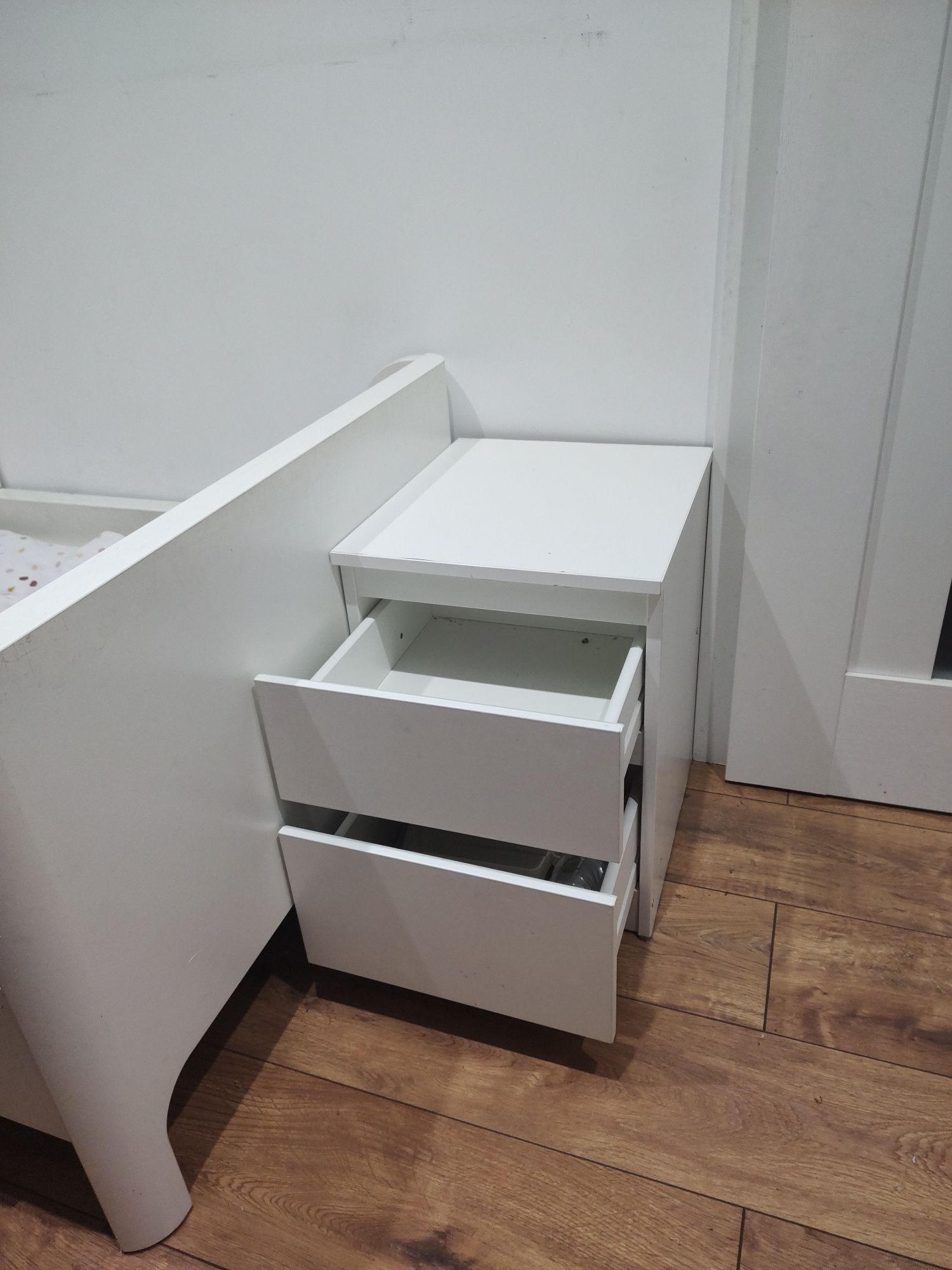 Szafka nocna Ikea biala