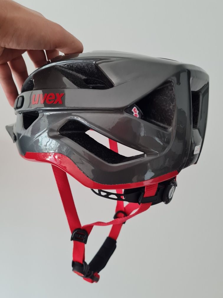 Kask rowerowy UVEX ACTIVE ANTHRACITE RED, rozmiar 56–60 cm
