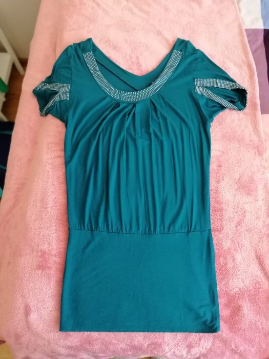 bluzka tunika M/oversize z cekinami dżetami