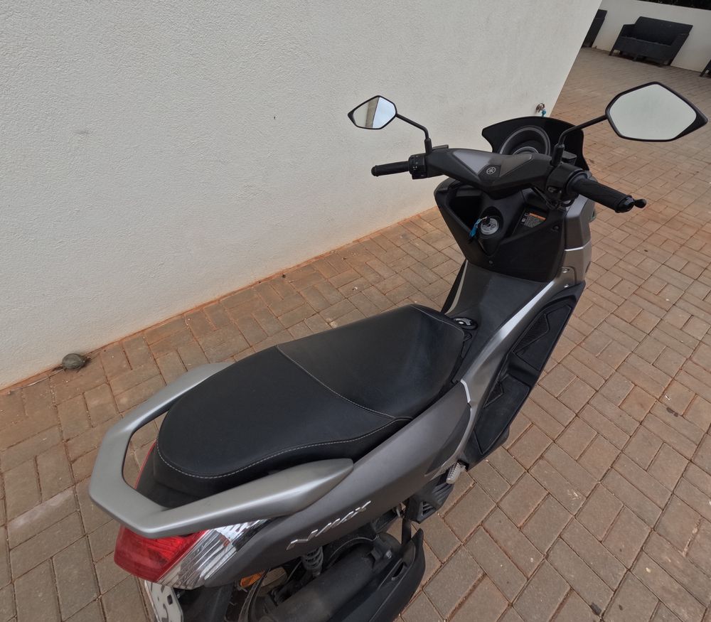 Yamaha NMax 125