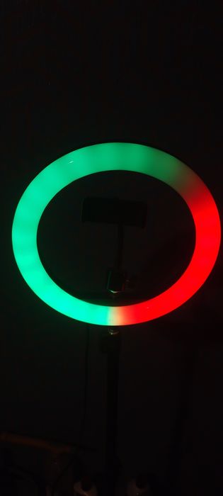 кільцева лампа, аксесуар для відео і фотографій у соцмережі