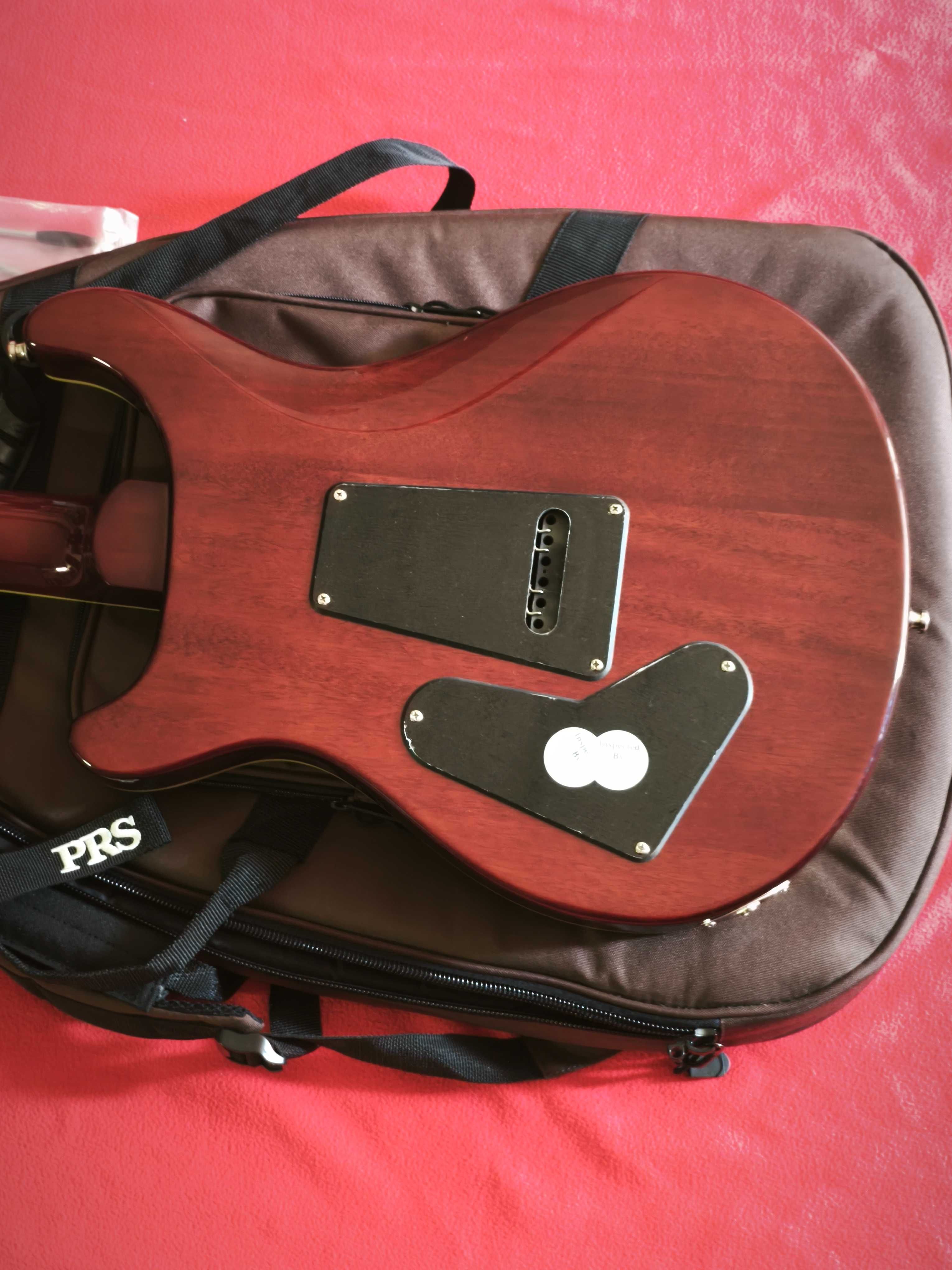Gitara PRS Standard SE po serwisie plus sztywny pokrowiec