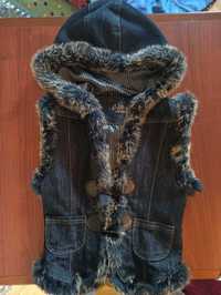 Джинсова безрукавка жилетка куртка натуральний мех