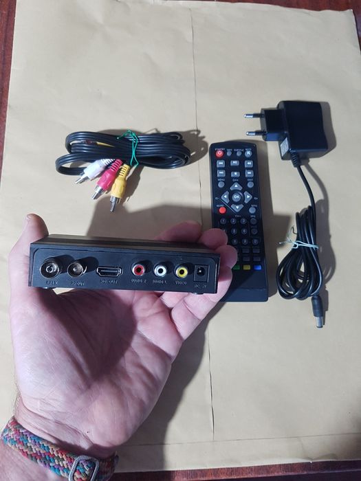 Тюнер Т2 Eurosky ES-11.