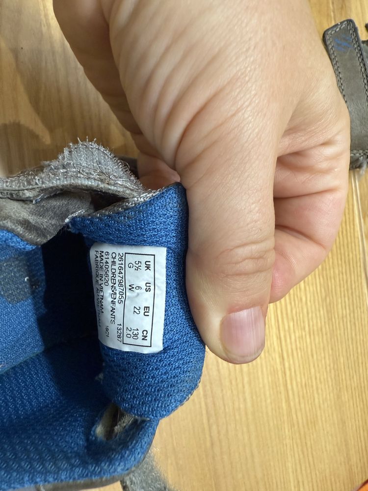 Кросівки Clarks, 22 розмір, 13 см устілка