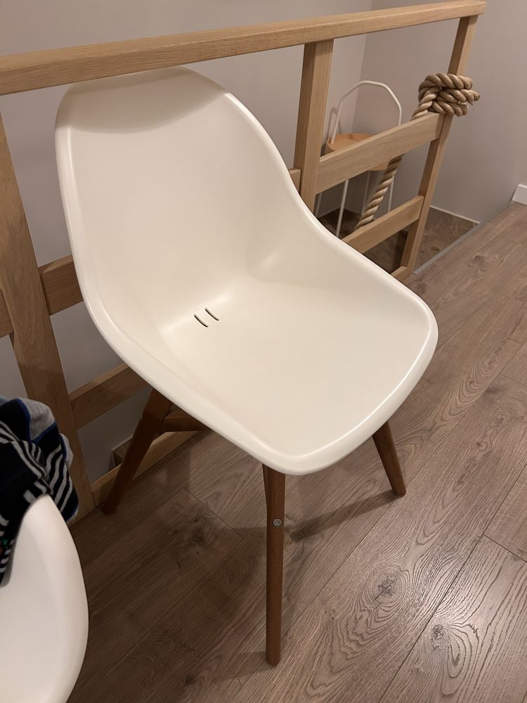 Krzeslo Ikea                      biale drewniane