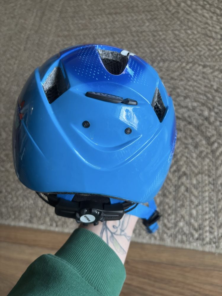 Kask UVEX rowerowy/na hulajnogę