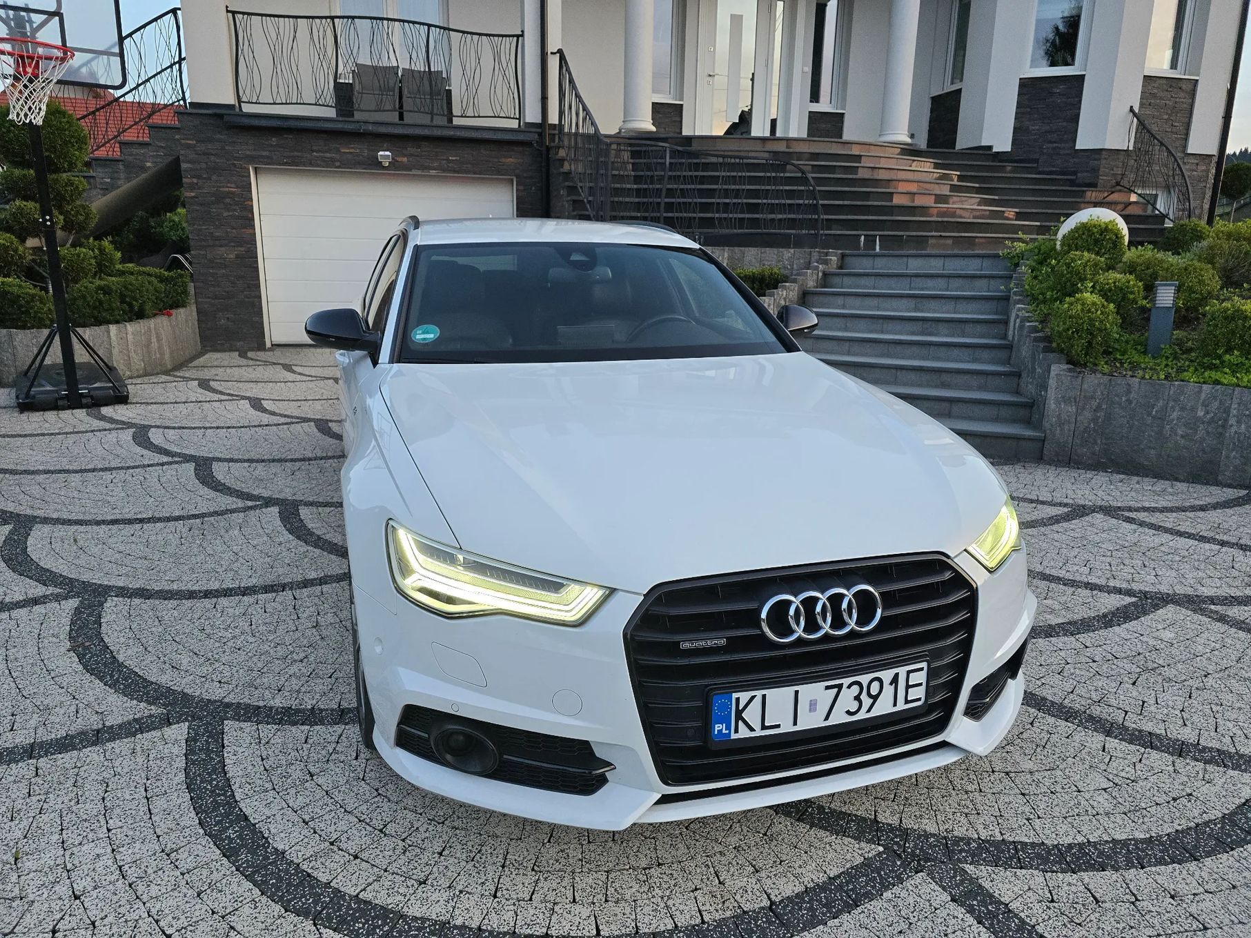 Audi A6 326 Moc COMPETITION, S-LINE, Serwis Aso Audi, Biała PERŁA