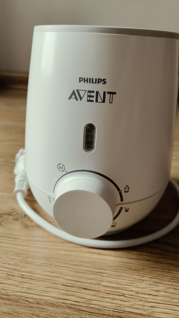 Podgrzewacz Avent do butelek + pojemnik na mleko w proszku