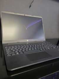 Laptop HP 15s-eq2904nw.