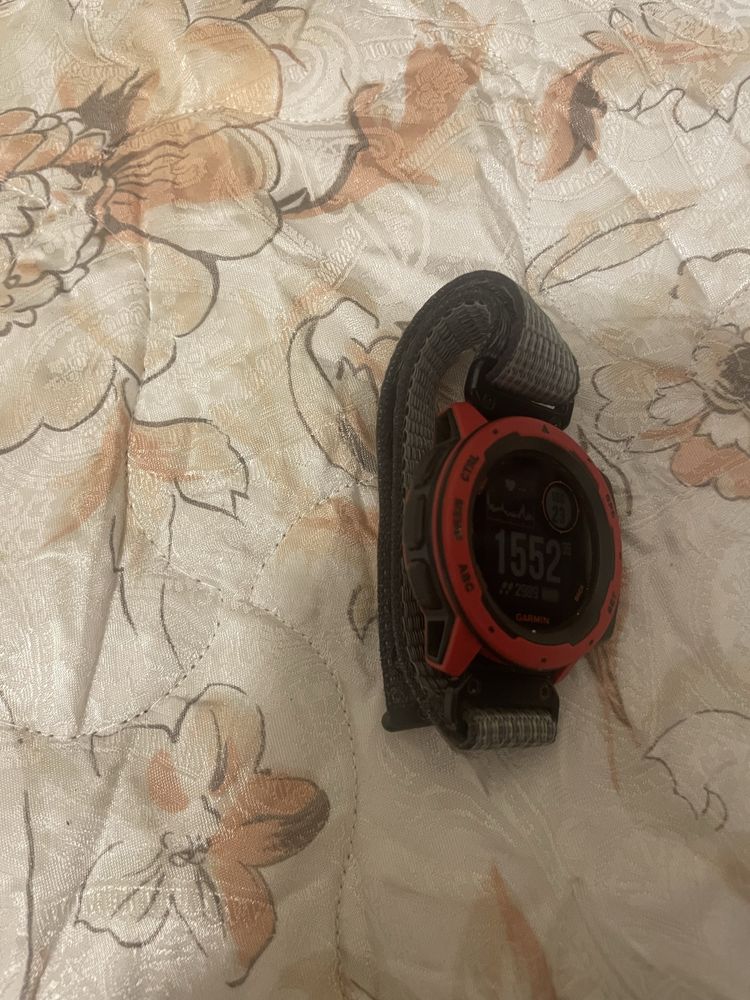 Garmin instinct red flame