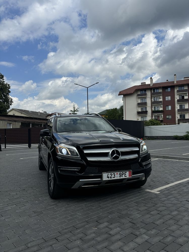 Mercedes-Benz GL350d 2013