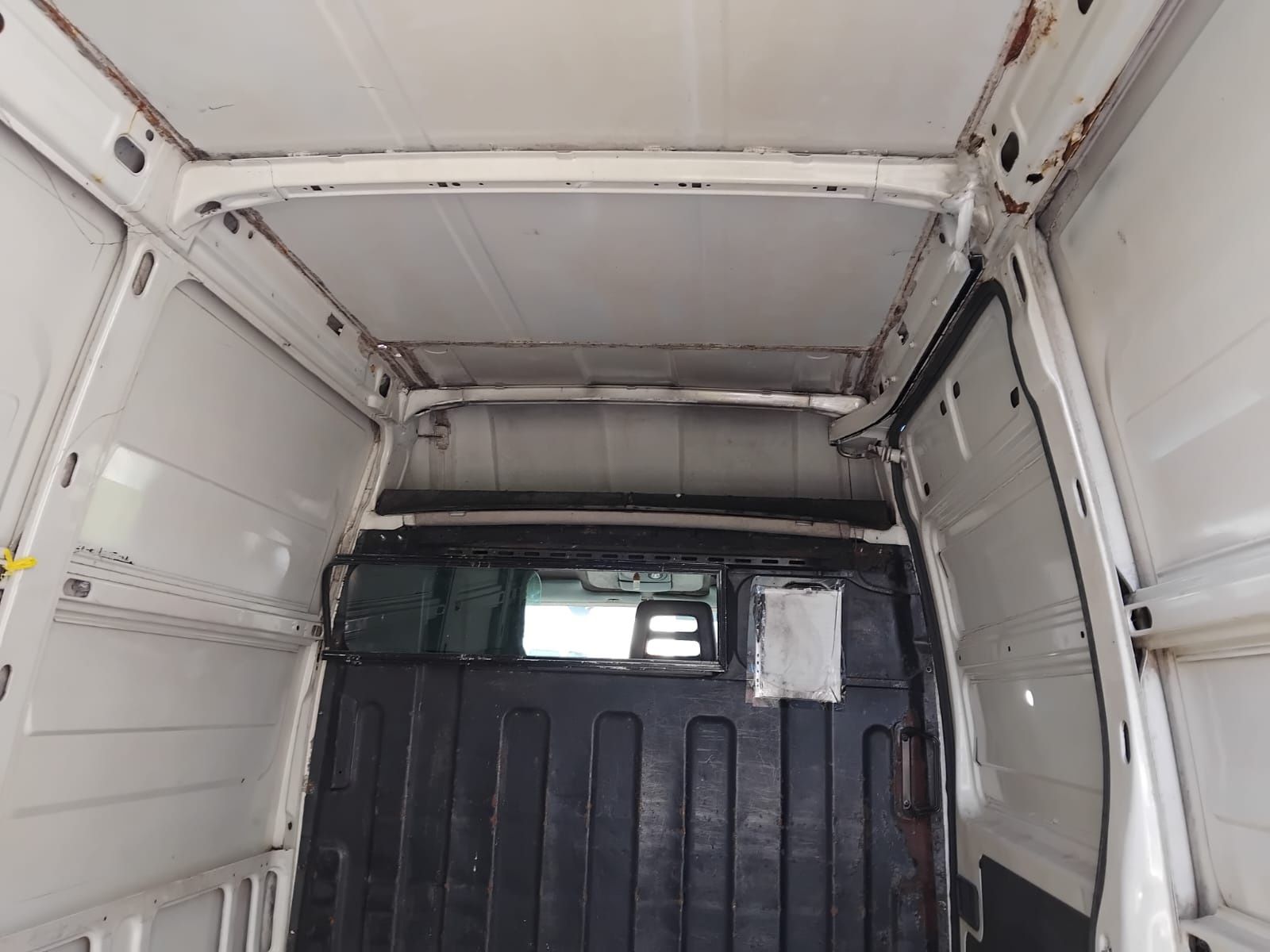 Carrinha grande iveco