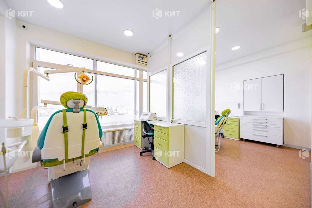 Офіс 80м2 Центр (м.Левада, ул. Гимназическая набережная 24) 130100