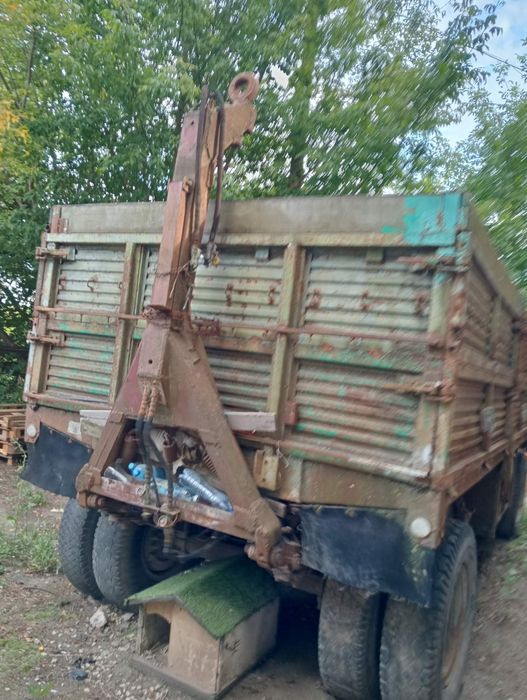 Причіп бортовий зелений