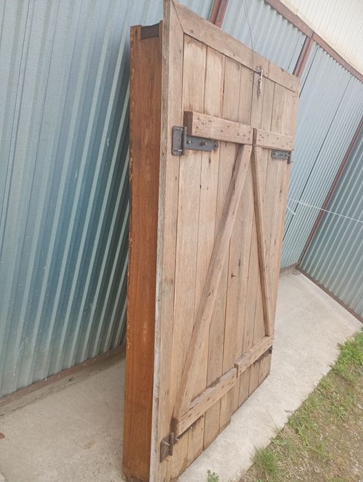 Двері дубові 1800*1200