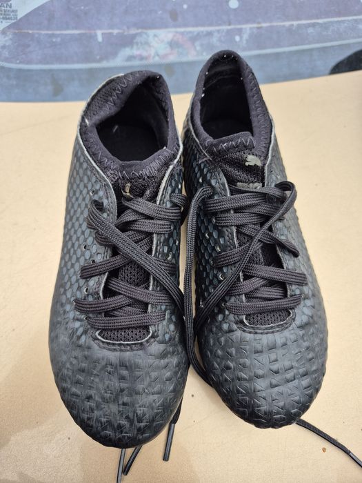 Бутси Puma 18,5см дитячі в ідеальному стані суперові