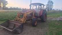 Traktor Zetor 8011
