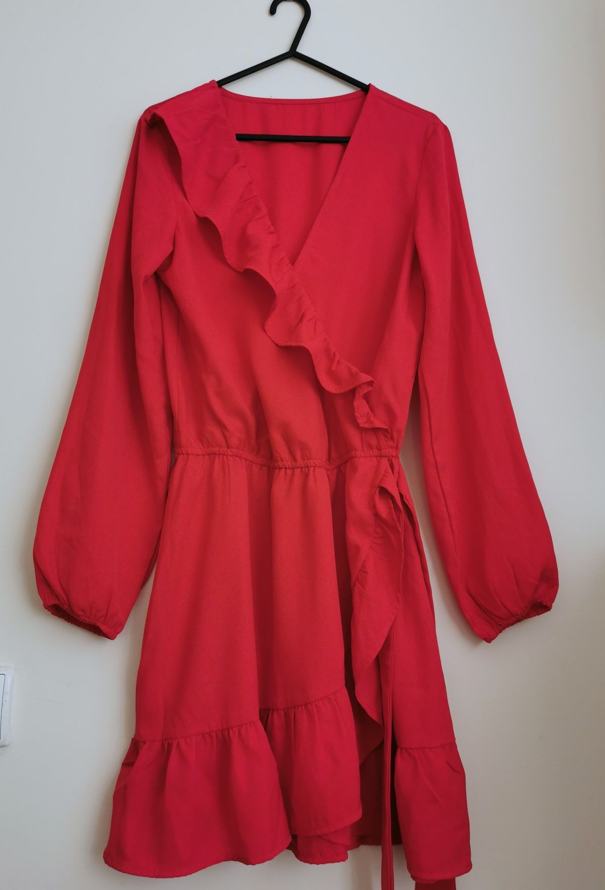 sukienka mini krotka czerwona
