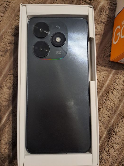 Продам телефон Techno